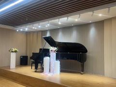 -朗韵钢琴学校(中环金界店)