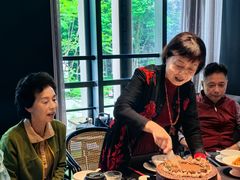 -铜锣湾·有麝自然香(渝北财富中心店)