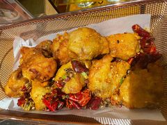 吃得慢就没的鸡翅中-苦尽酒馆·川菜(鼓楼店)