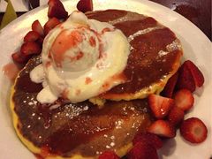 -Pancakes on the rocks(Darling Harbour)