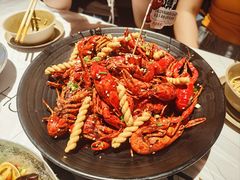 -巴厘龙虾·榜首油焖大虾(音乐学院·沿江酒馆店)