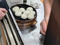 -舒小笼松针小笼包