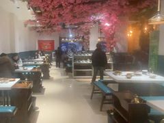 -贵府酸汤牛肉火锅·贵州老字号(飞山街店)