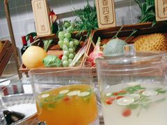 -金滏山烤肉·海鲜·火锅自助餐厅(襄阳万达店)