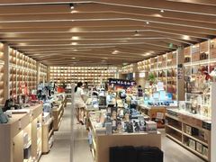 -天虹购物中心(深圳龙华店)