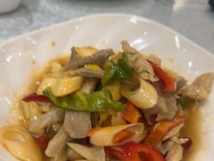 -汗腾格里·风味餐厅(新疆驻京办店)