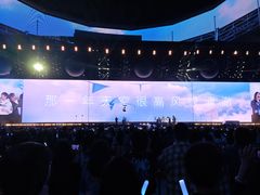-上海体育场