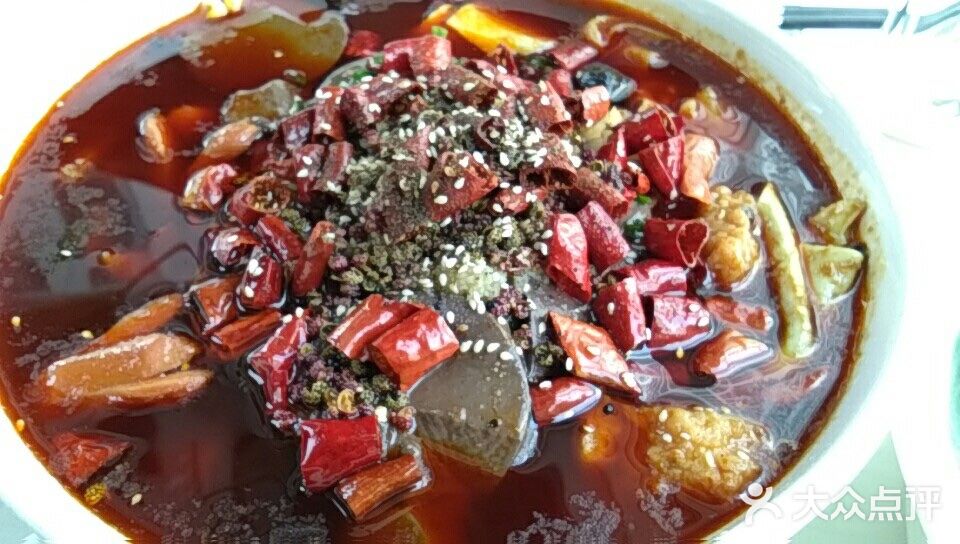 早春二月(建外SOHO店)重庆毛血旺图片