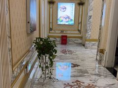 -皇宫大酒店