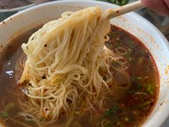 -吾穆勒蓬灰牛肉面·清真(北滨河中路店)