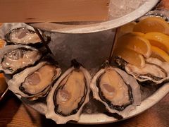 -斯普汇生蚝牛排馆(中骏世界城店)