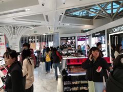 -日上免税店(三径路t3店)