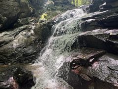 -藏龙百瀑风景区