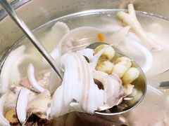 -三个椰子·现砍椰子鸡(金源CBD店)