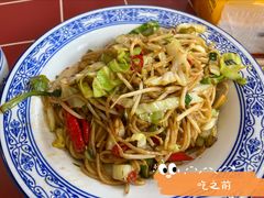 素炒粉-赣南粉局·赣菜夜排档(新天地店)