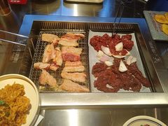 -张牌牌·东北烤肉小吃市集(金楠天街店)