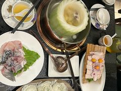 -得意咚瓜·顺德鱼生·冬瓜火锅(深圳首店)