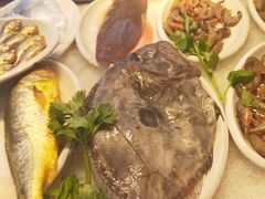 月亮鱼-老地方海鲜坊(步行街店)