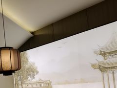 -荷塘秋月·本帮江浙菜(国权路店)