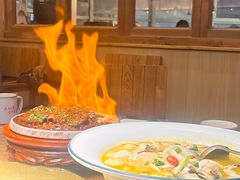 -蜜桃餐厅·伴山(湖滨商业街店)