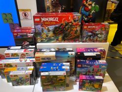 -乐高授权专卖店(岭南站NOVA店)