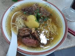 咖喱牛腩面-喜莲咖啡