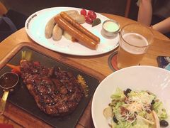 纽西兰SFF珍藏级战斧牛扒-MR.ROCKY洛奇先生RESTAURANT&BAR(宝安壹方城店)