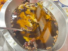 -鑫巴蜀小镇 · 水煮鱼专研店(玉桥店)