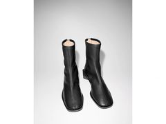 -Acne Studios(芮欧百货店)