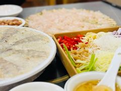 -官塘陈记鱼生·潮汕砂锅粥·牛肉火锅(潮枫路总店)