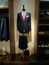 -优刻西服西装定制(金轮国际广场店)