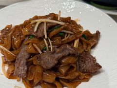 古厨干炒自制牛河-北京厨房(SKP店)