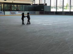 -冠军冰场CHAMPION RINK(凯德广场店)
