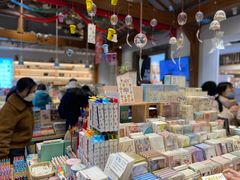 -猫的天空之城概念书店(苏州平江店)
