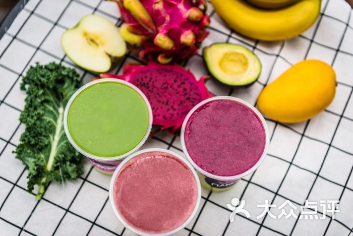 六度尚鲜甘草水果分层果汁图片 - 第1张