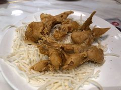 酥炸巴沙鱼鳍-稻香酒家·33年老字号·港式粤菜(富邦中心店)