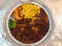 路卤肉煲-米国现煲煲仔饭(塔子湖店)