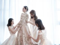 -伯瓷皇后婚纱艺术空间