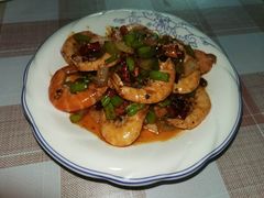 -公寓家常菜馆(海军博物馆店)