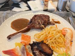 -云端西餐厅(南宁龙光那莲豪华精选酒店)