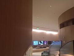 -涨巢·潮玩水疗局