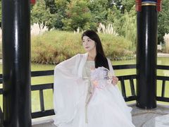 -云南荟·湖畔领宴(领事馆店)
