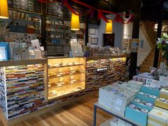 -猫的天空之城概念书店(杭州南宋御街店)