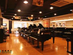 柏斯琴行上音店_门店环境01-柏斯音乐艺术中心·钢琴·吉他(上音店)