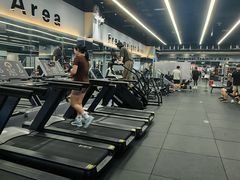 -VLines耀能运动24小时·月付制健身(京广桥店)