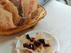 -洪峰浩老北京烧饼夹肉(角门路店)
