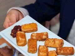 -财兜兜大黄山小馄饨