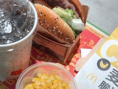 -麦当劳(王顶堤店)