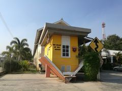 -倒立小屋