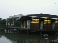 -上海怡沁园度假酒店